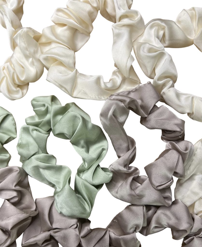Hair ties · Scrunchies de satén
